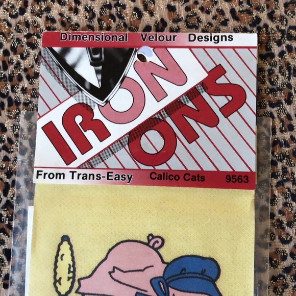 FINAL PRICE NWT iron pig designs 3- sets inc. - Picture 2 of 10